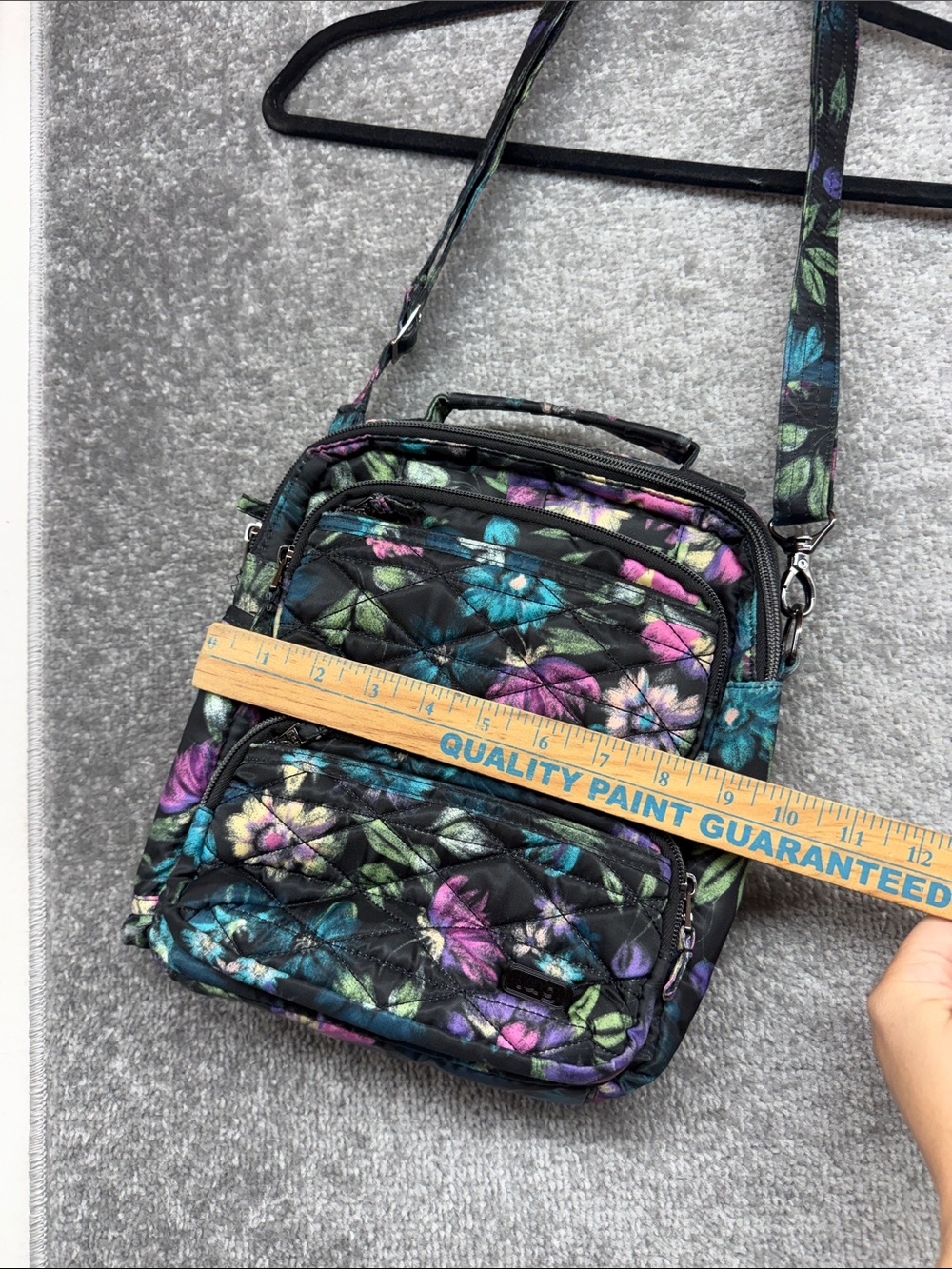 Lug Compass Crossbody Bag Black Multicolor Floral Quilted Travel Organizer Purse - Picture 3 of 14